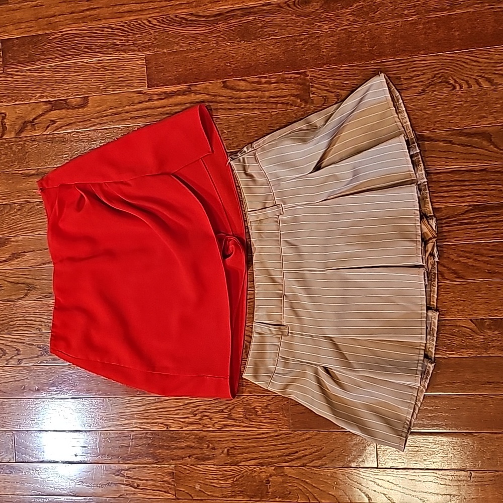 Skorts (2 pr) size small